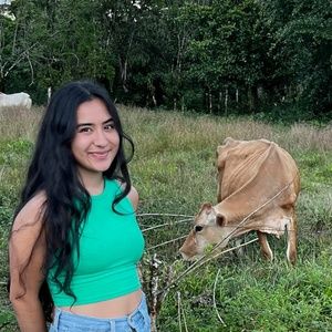 Meet your Posher, Melissa